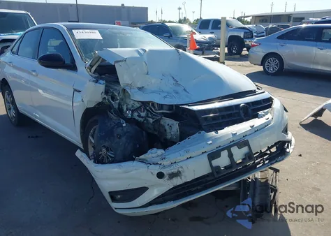 2019 Volkswagen Jetta 1.4T R-Line/1.4T S/1.4T Se from USA, damaged, VIN 3VWC57BU8KM061410